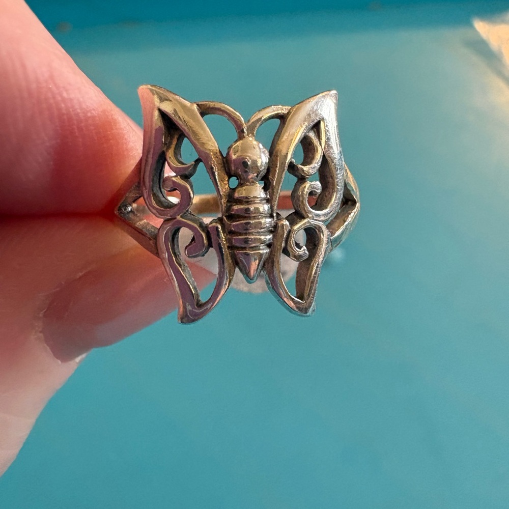 925 Sterling Silver Butterfly Ring

Size 8.5